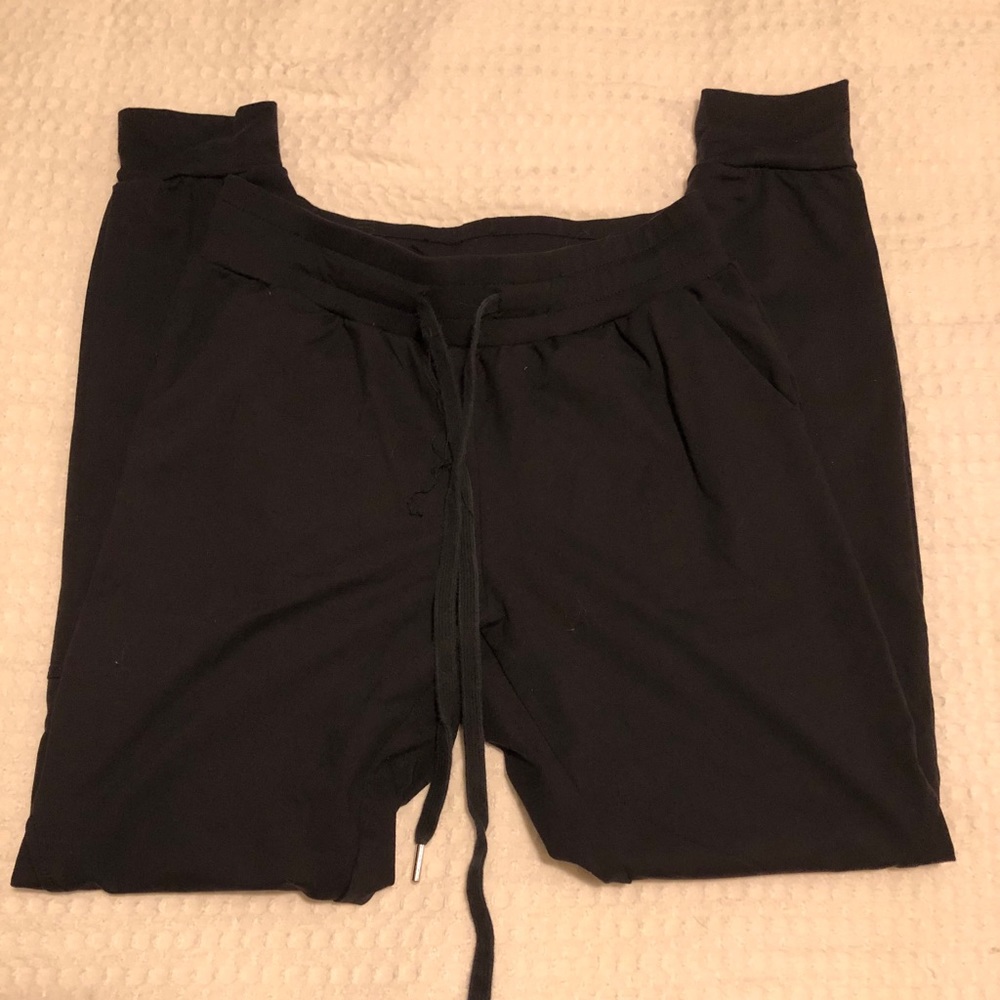Buffbunny Joggers